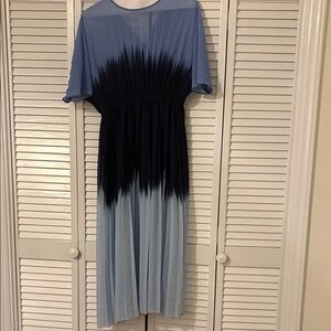 Banana Republic Light Blue and Black Ombre Pleated Midi Dress